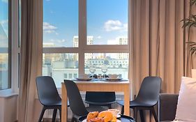 Urban Apartments Premium - Opolska 10 No 91 - Balcony - Rooftop Garden - Free Garage